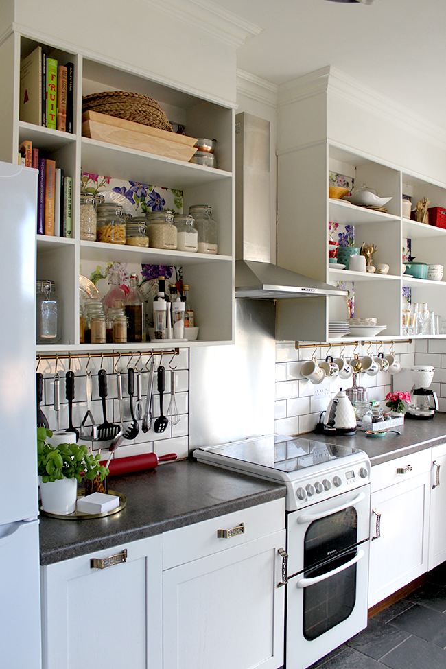What is wrong with my kitchen (and the plans to fix it) » Swoon Worthy