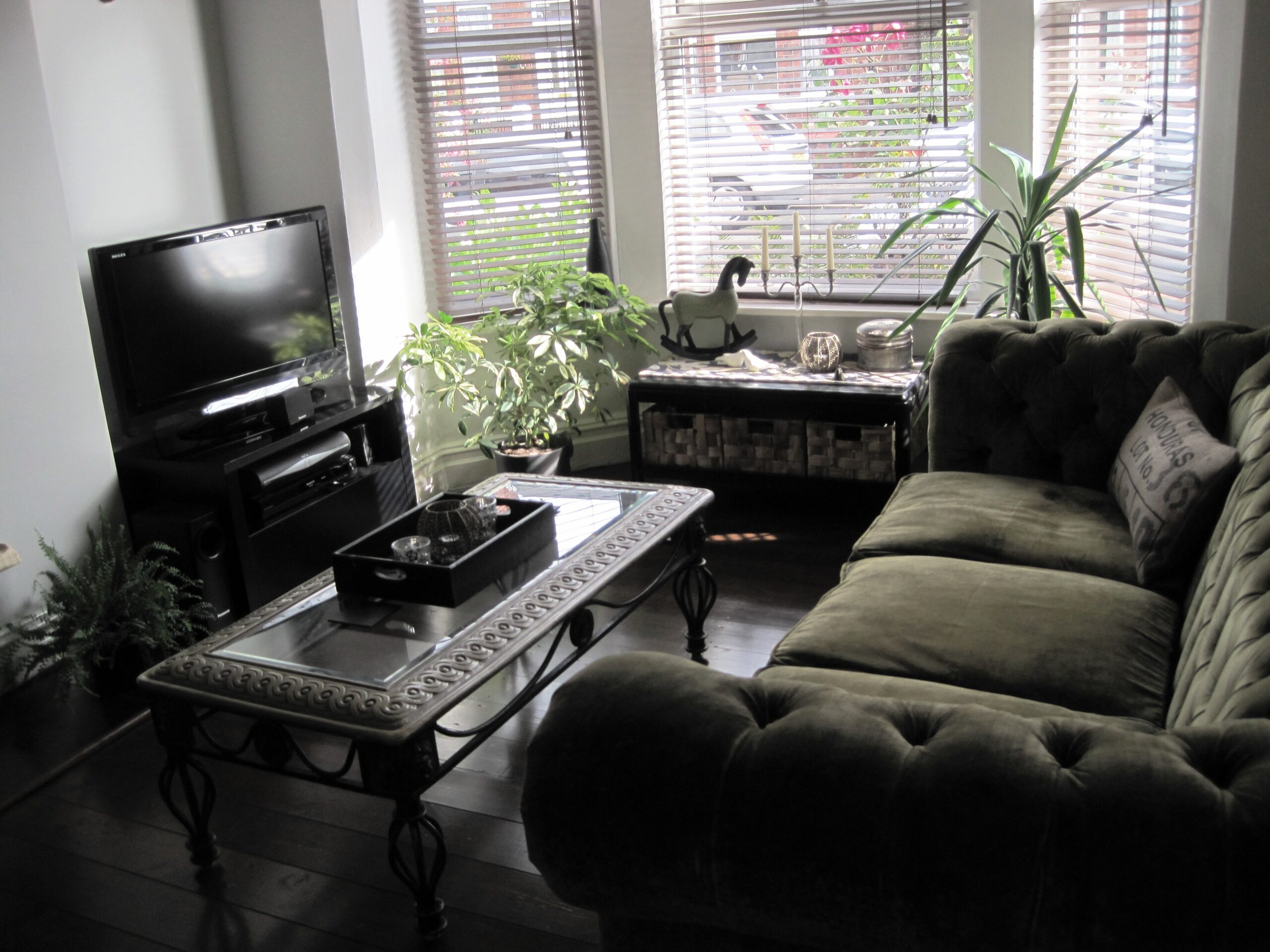 The Living Room Before & After : The Big Reveal