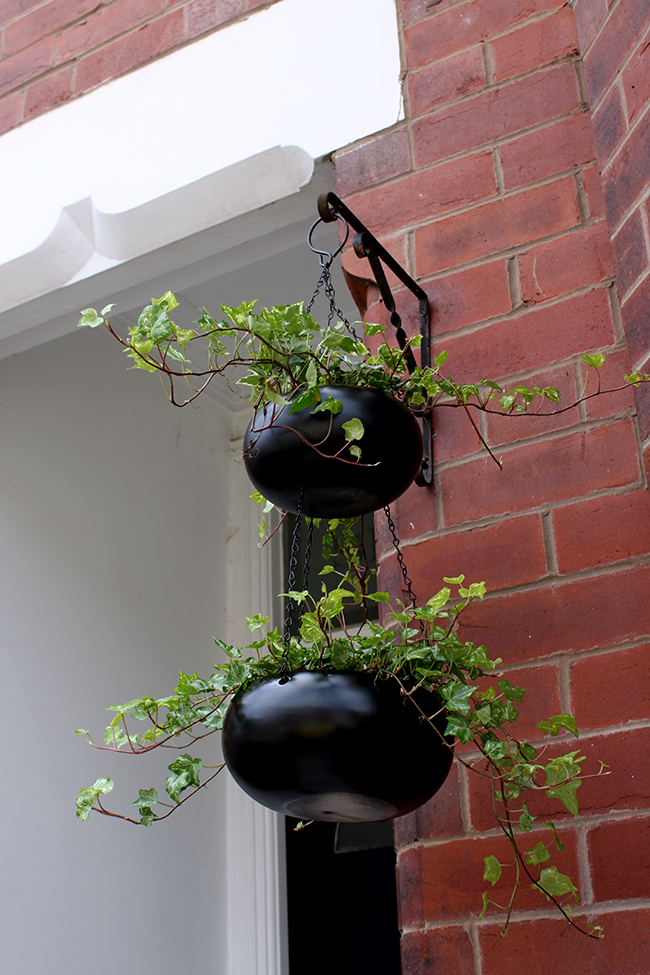 black double tiered hanging planter - Swoon Worthy