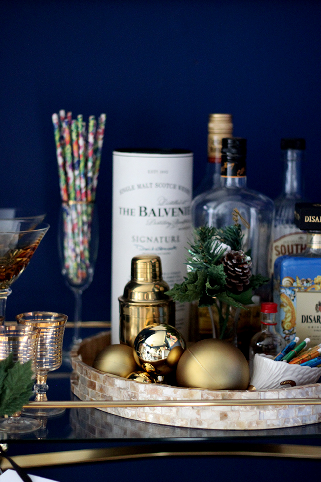 Swoon Worthy - Christmas Dining Room bar cart - see more at www.swoonworthy.co.uk 