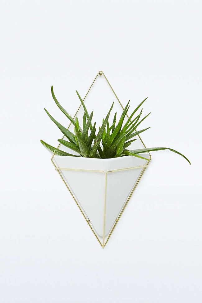Trigg large hanging wall vessel - Urban Outfitters