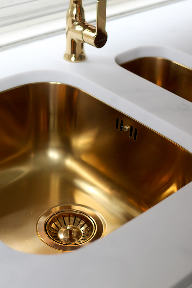 gold undermount sink