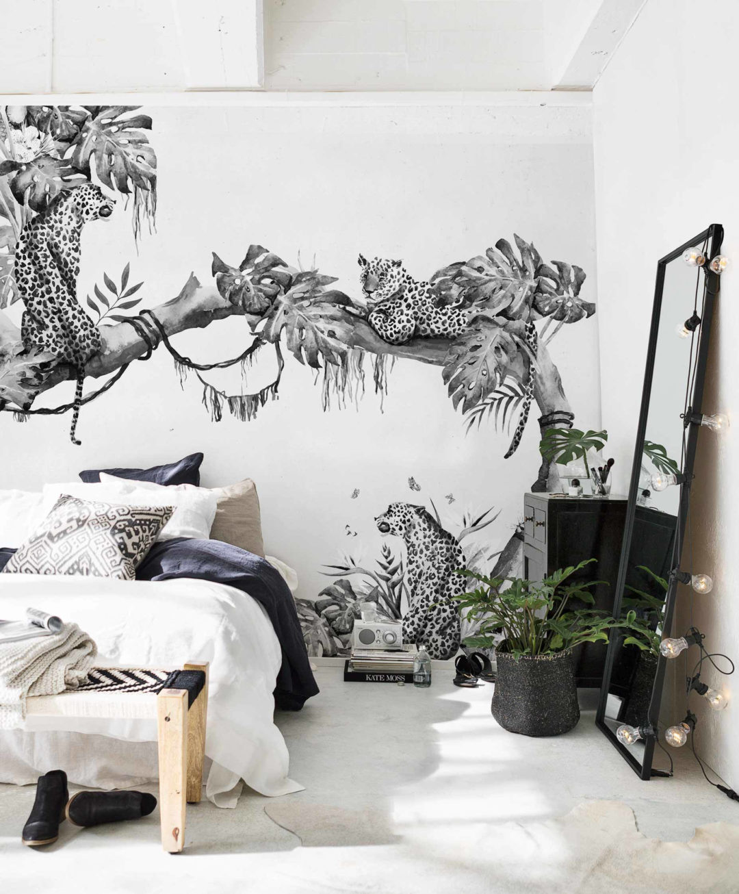 Are Wall Murals the New Wall Paper? 12 Monochrome Murals I'm Loving