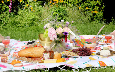 Summer Picnic: How to Style It and What to Serve