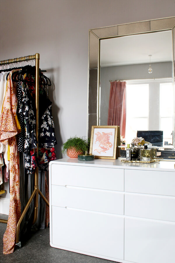 My Combined Office and Dressing Room (For Now) Swoon Worthy