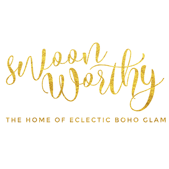 Swoon Worthy logo