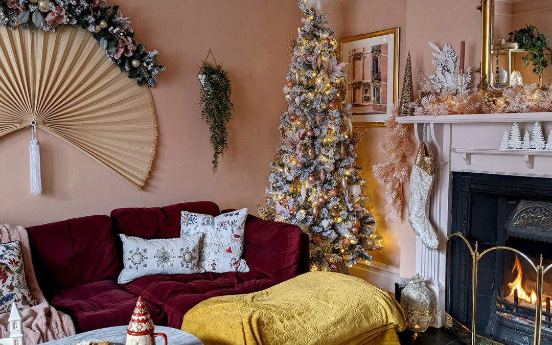 My Top Tips for Decorating Your Christmas Living Room